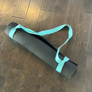 Lululemon yoga mat 5mm black